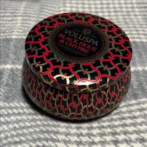 Rare Voluspa Black and Red Candle 11 ounce large | Black Figue & Chype